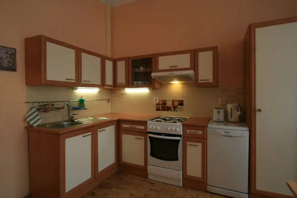 Apartment No. 22 Zeyerova 15