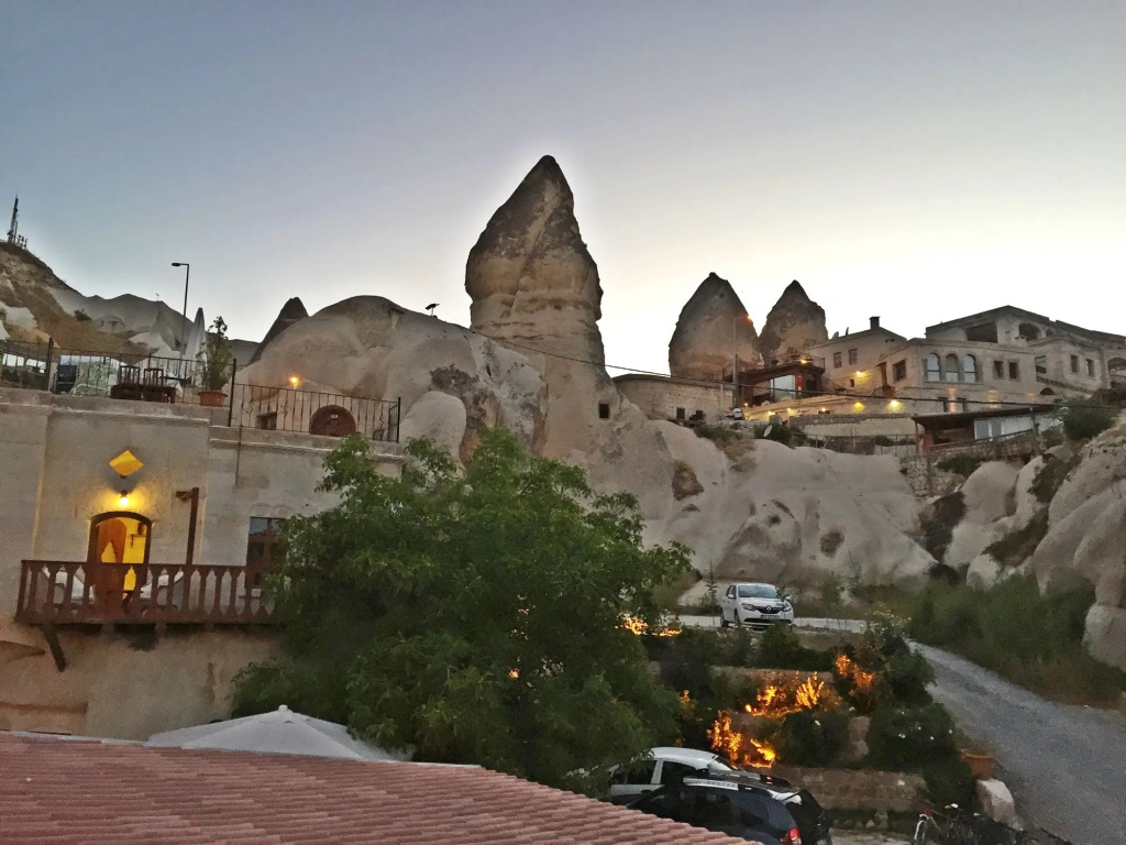 Antique Terrace Cave Suites