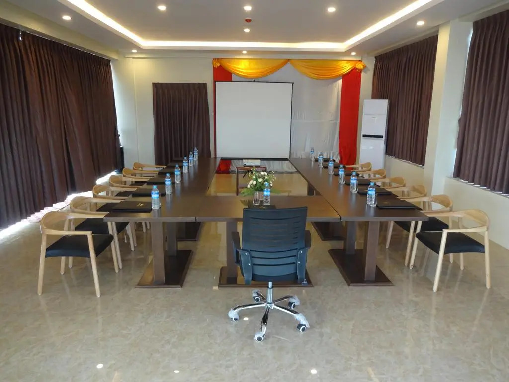 Virati Hotel