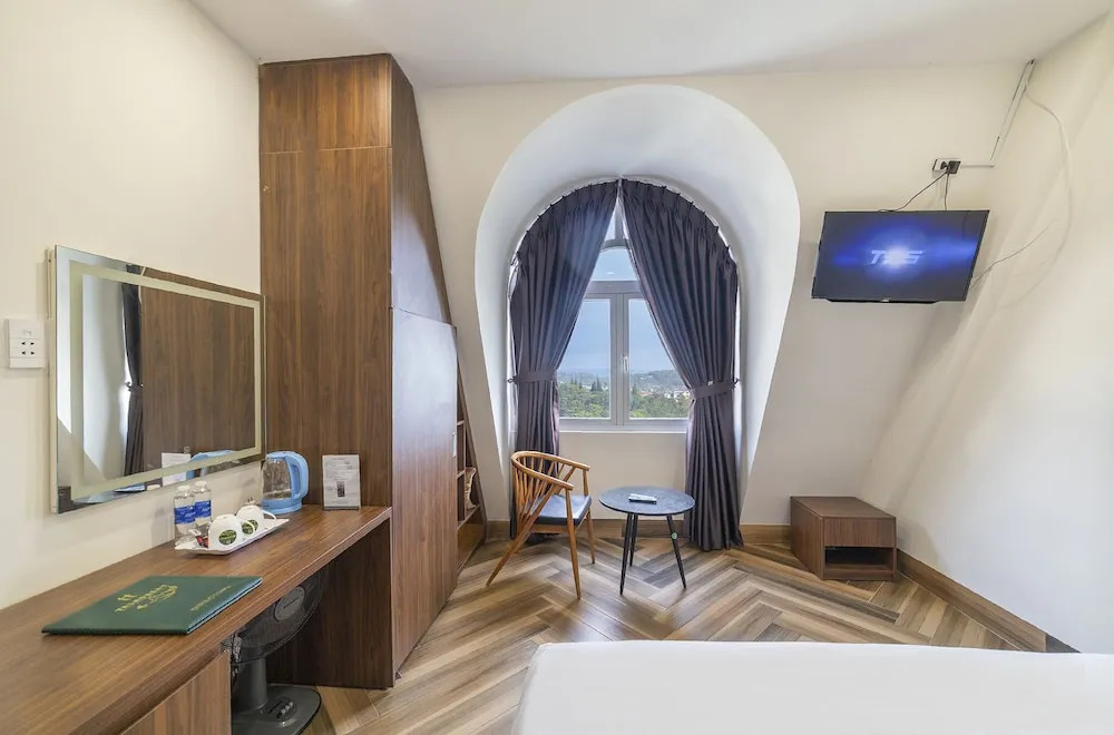 TALA Dalat Hotel