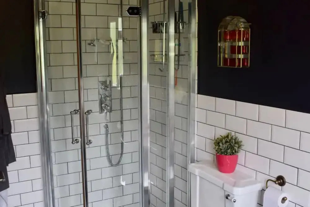Beautiful 3 Floor Family Townhouse