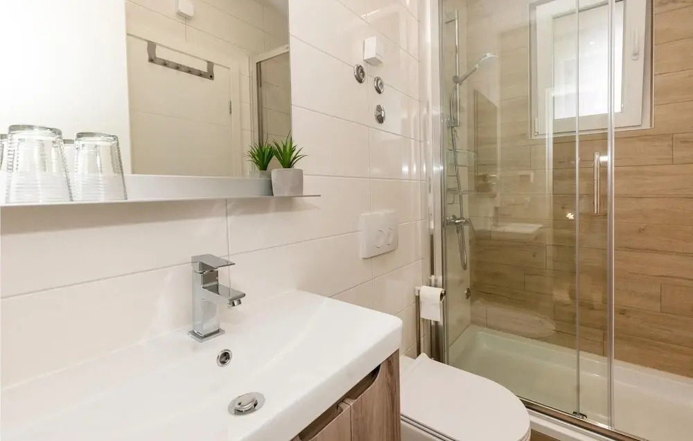 Beautiful Home in Opuzen With Wifi and 2 Bedrooms