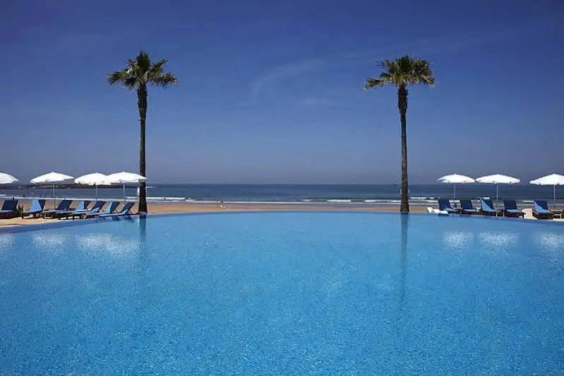 villa pied dans l eau Skhirat plage