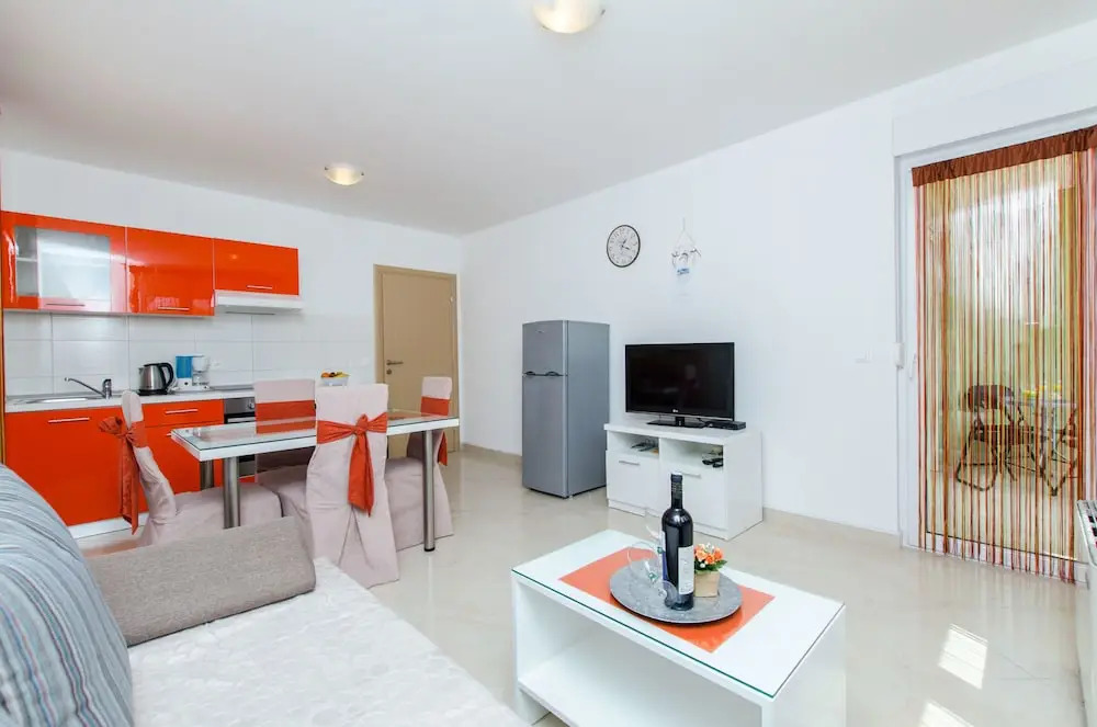 Apartments Ilijana