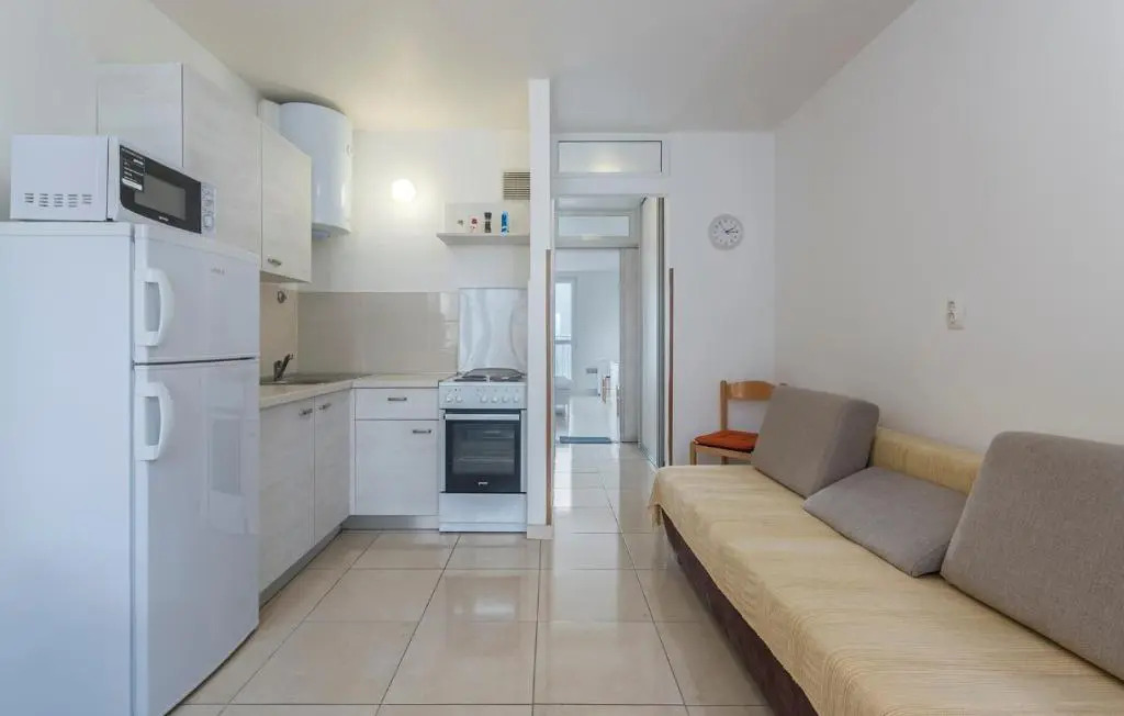 One bedroom apartment with direct sea view located in the old town of Porec