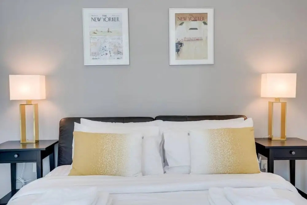 Airy Apartment With the Best View of Marina!