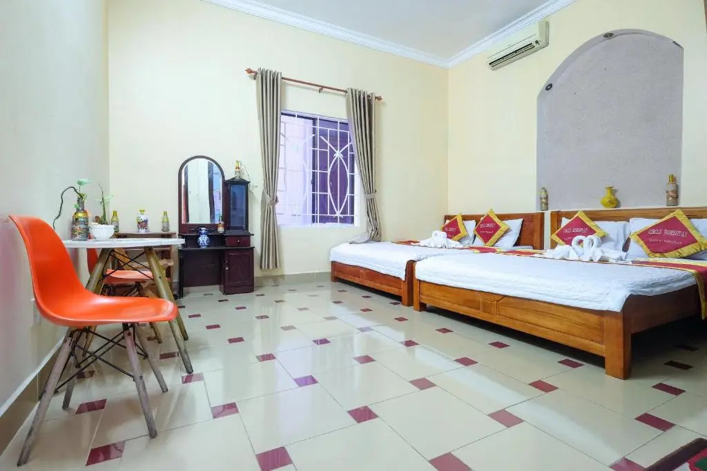 Ruby Villa F1