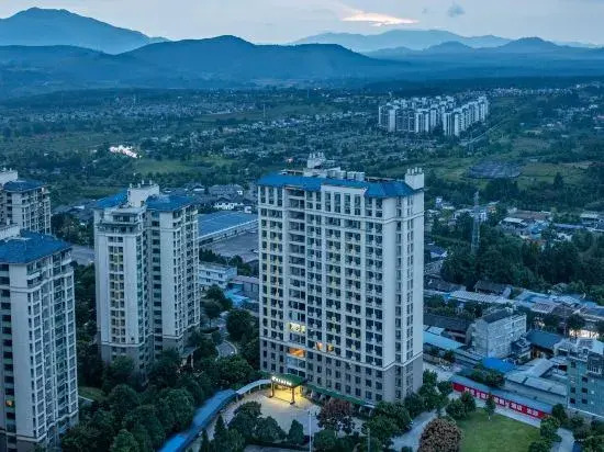 Tengchong Rezen Hot Spring Hotel