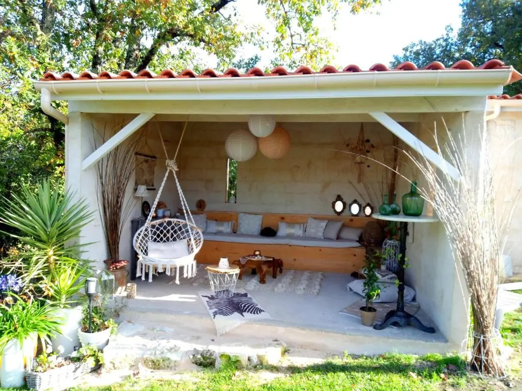 C ur de vigne à Colombier 24560