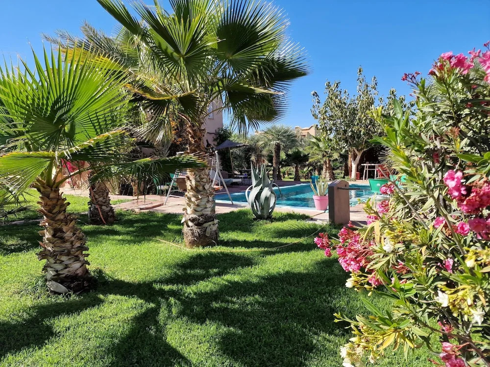 Manzal Lahbab, 2Villas 2Bungalows 2Piscines et Jardins
