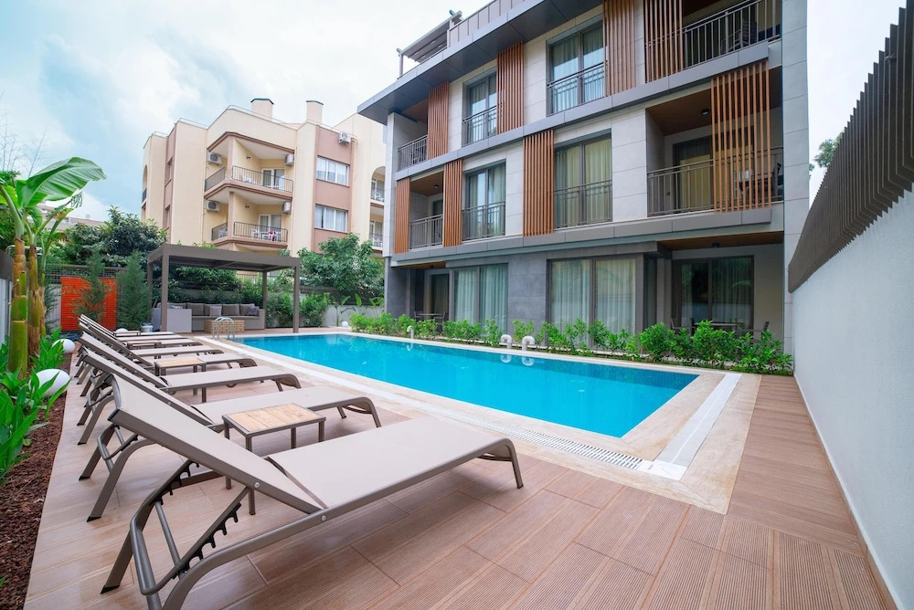 Bomo Suites