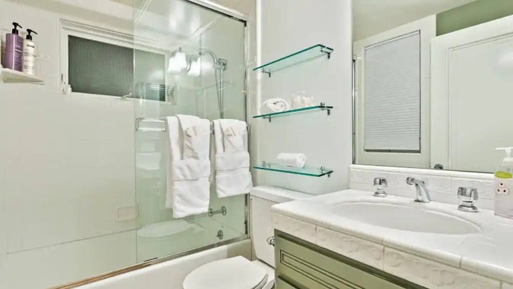 Featured on MTV Oceanfront View Estate + Pool, Pickleball, Theater, Arcade, Gym, Gourmet Kitchen Celebrity Oceanfront Estate by Avantstay