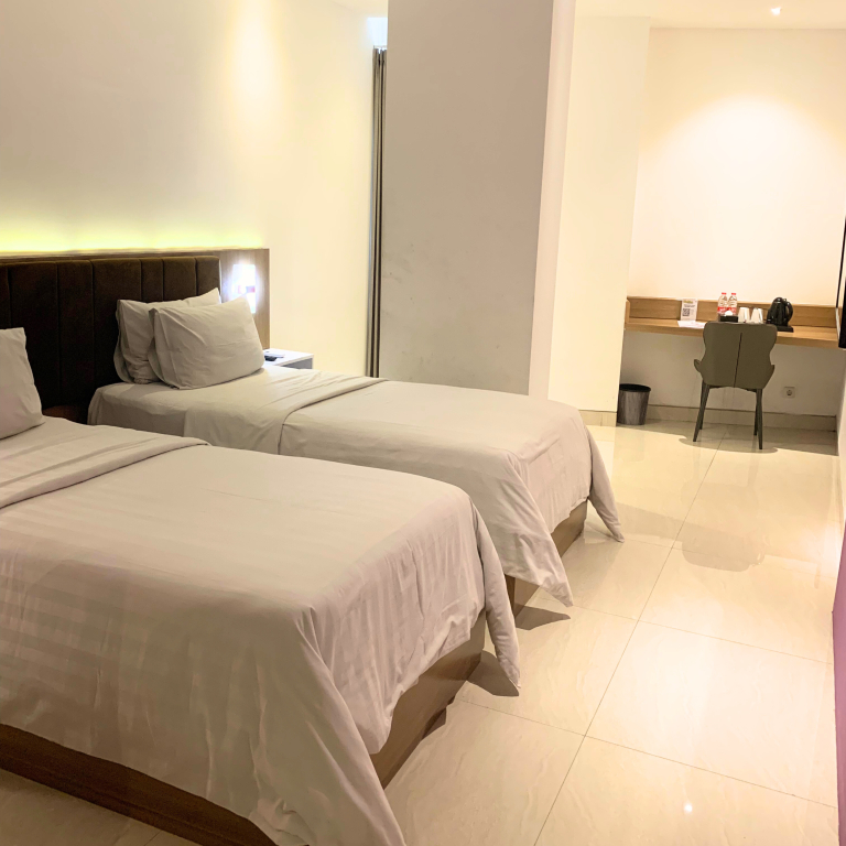 Surabaya River View Hotel