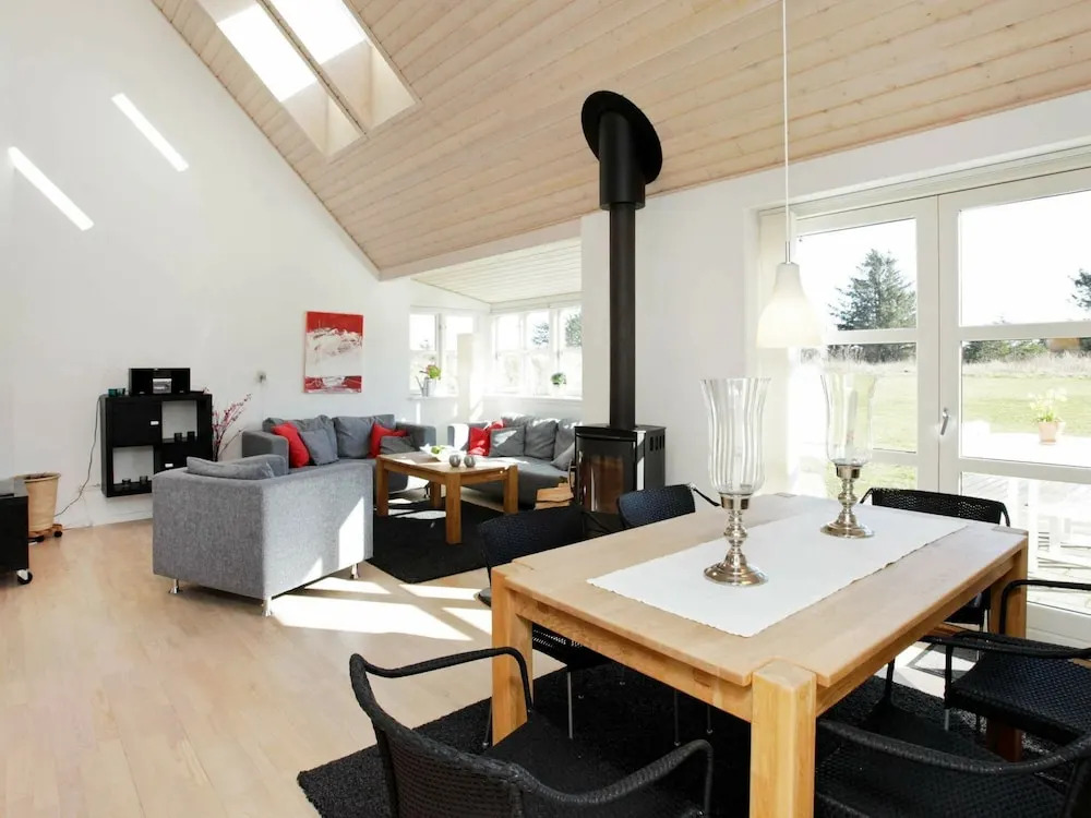6 Person Holiday Home in Hirtshals-by Traum