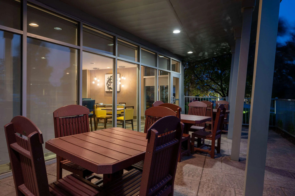 Wyndham Noblesville