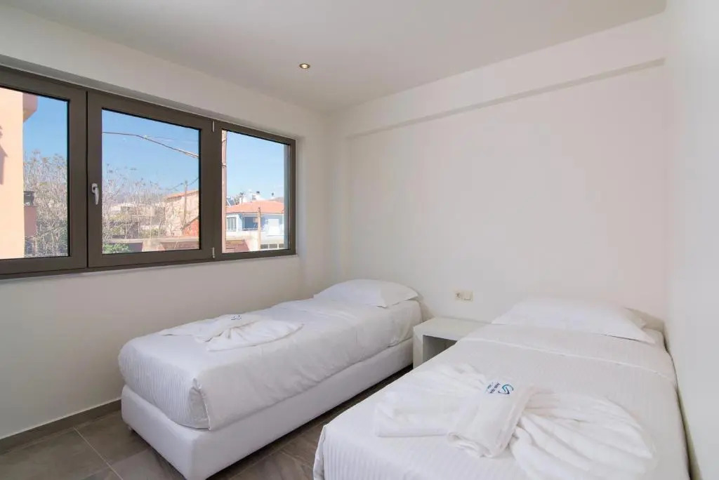 Aegean Infinity Deluxe