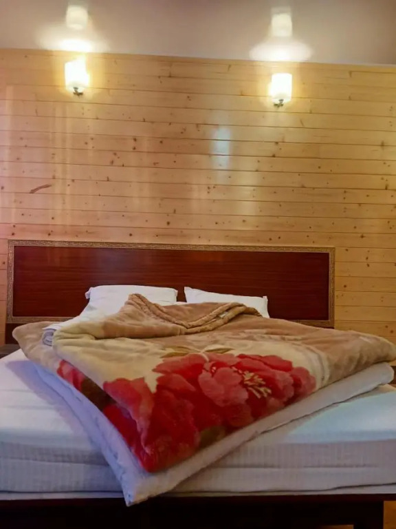 Guru Tashi Guest House