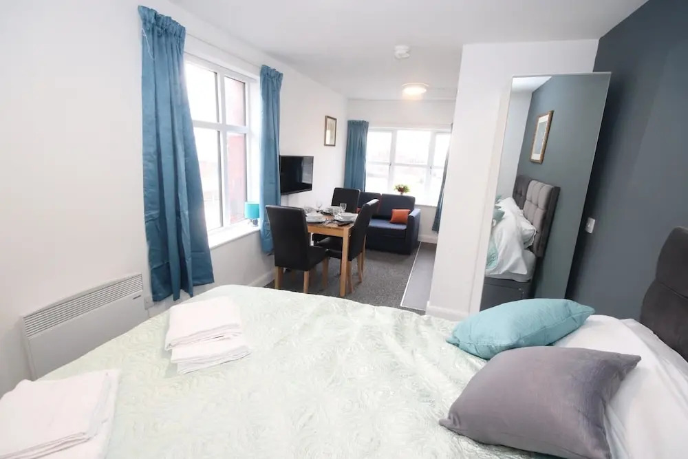 Lovely Modern Studio Apartment in Liverpool City