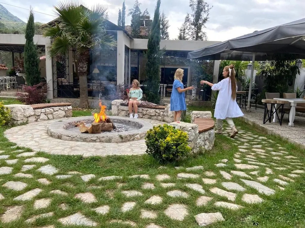 Hotel 212 Olympos