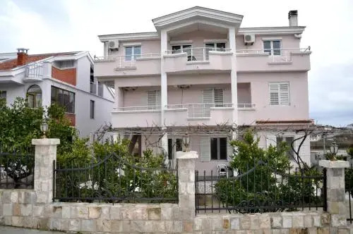 Apartments Perezaj