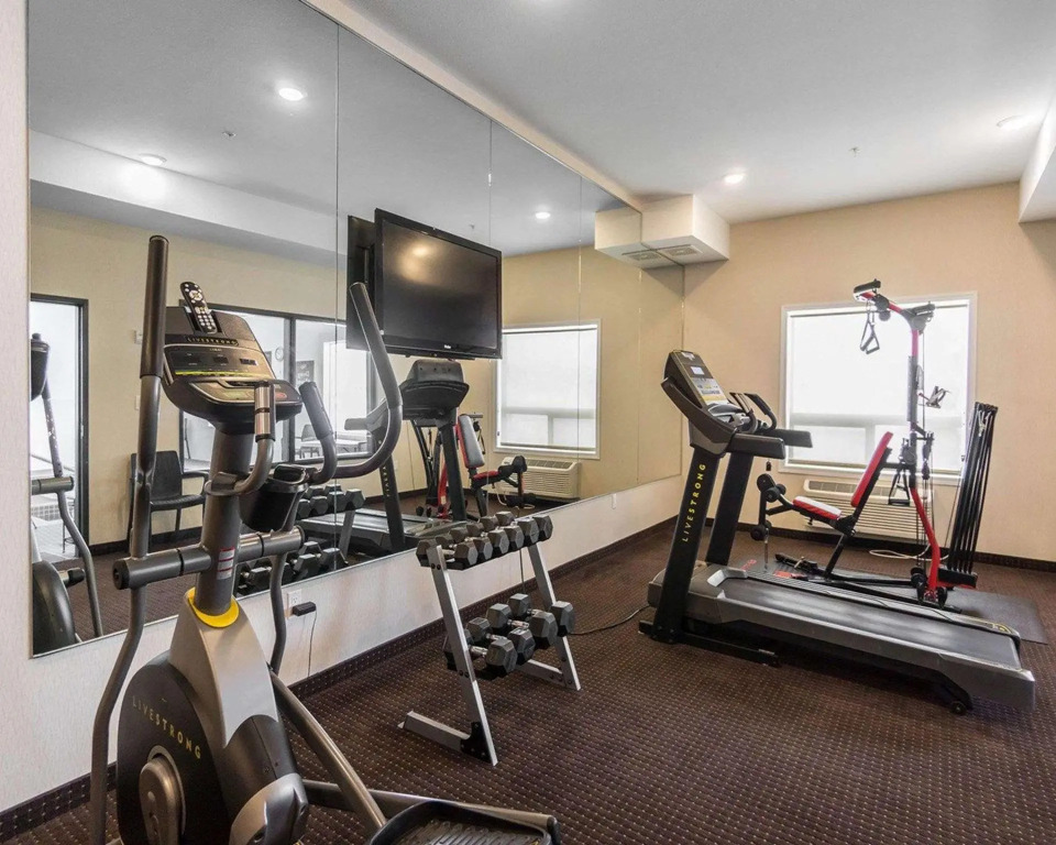 Comfort Inn & Suites
