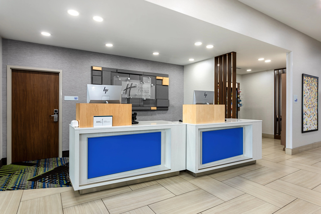 Holiday Inn Express & Suites - Miramar by IHG