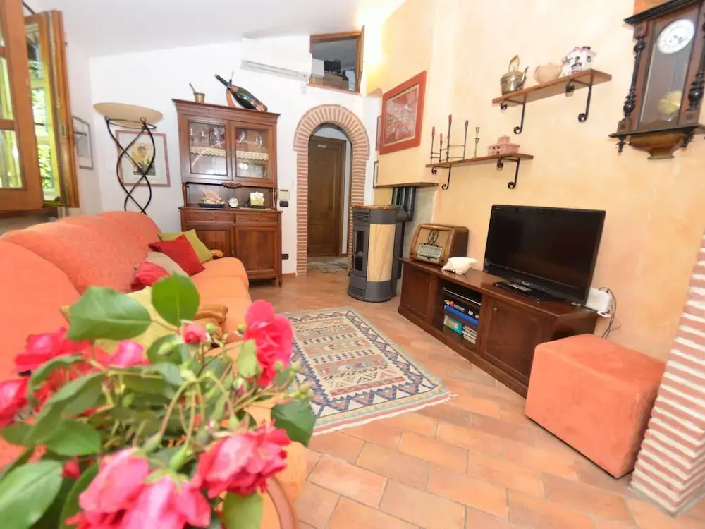 Holiday Home in Pescaglia Near Tuscan Beaches