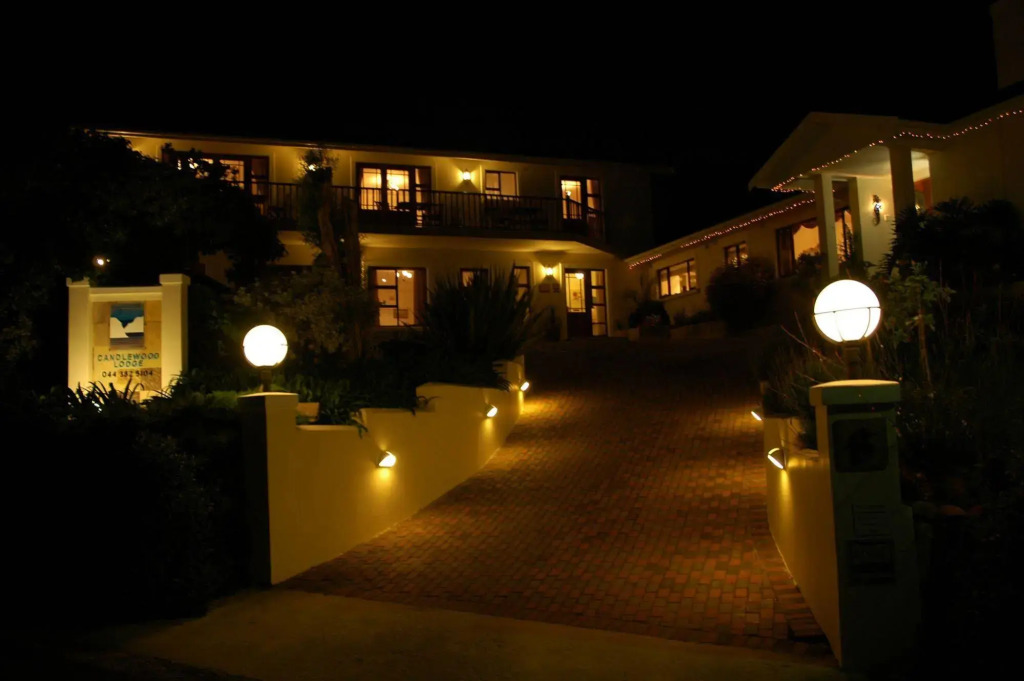 Candlewood Lodge
