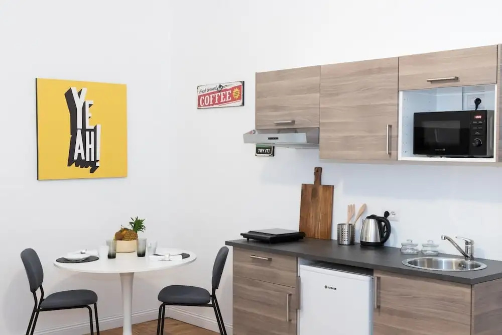 Sweet 1 Bedroom Apartment near Central Station