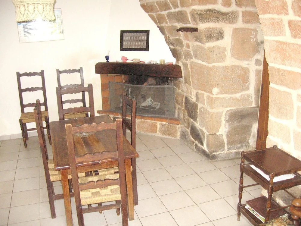 House With 3 Bedrooms in Chambonas, With Pool Access and Furnished Gar