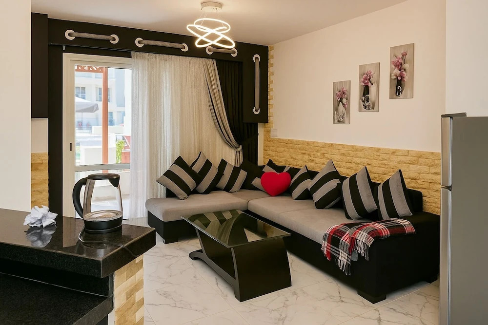 Explore, Relax, Repeat Porto Said Style