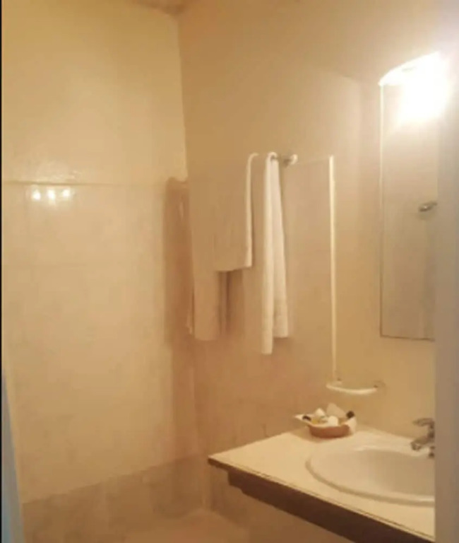 Retaj Moroni Hotel