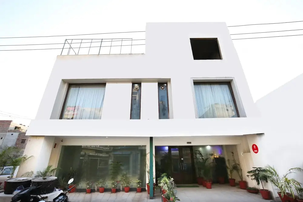 OYO 8776 Citi Inn Zirakpur