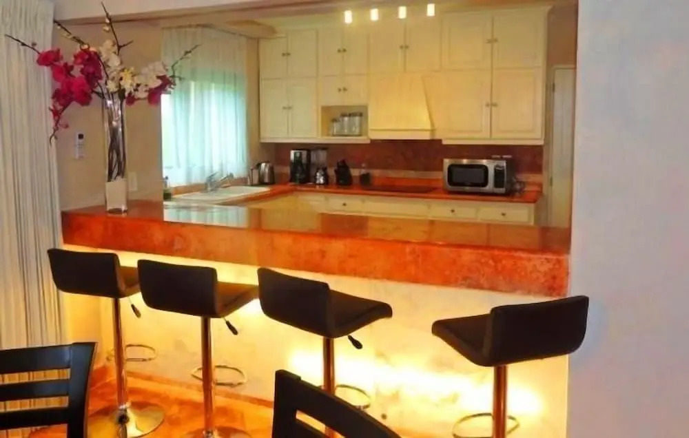 Casa Judy by Villas HK28