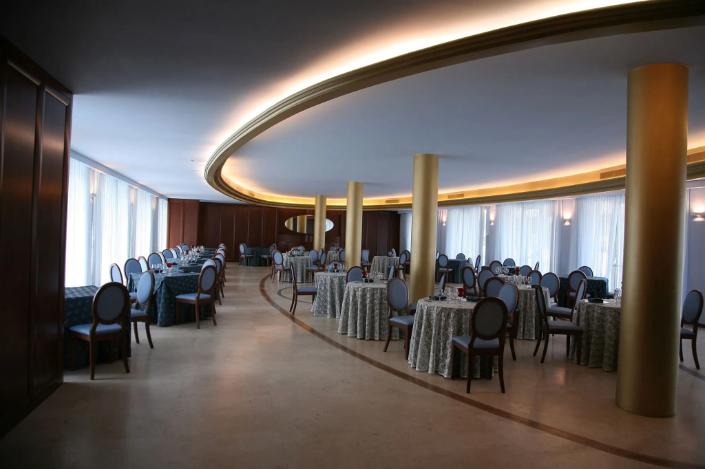 Hotel Royal