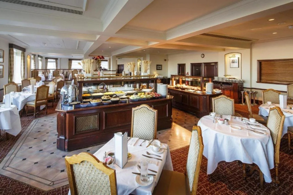 Pomme dOr Hotel