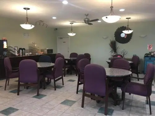 Houston Inn and Suites
