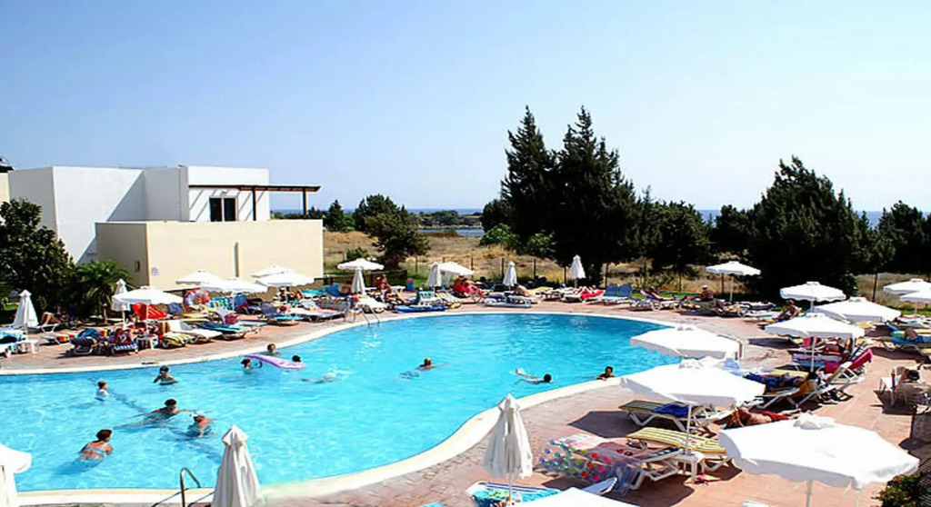 Matina Pefkos Aparthotel