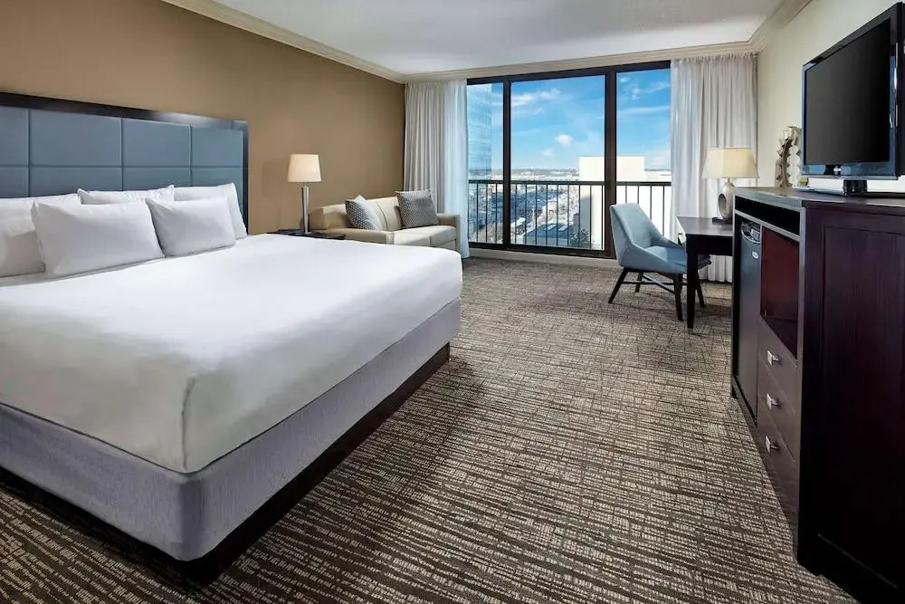 Crowne Plaza Tulsa