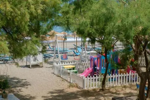 Seafront Paradise