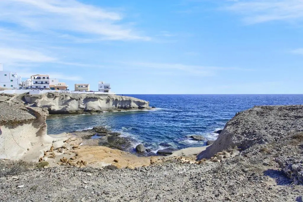 3 bedrooms house with enclosed garden and wifi at Santa Cruz de Tenerife 1 km away from the beach