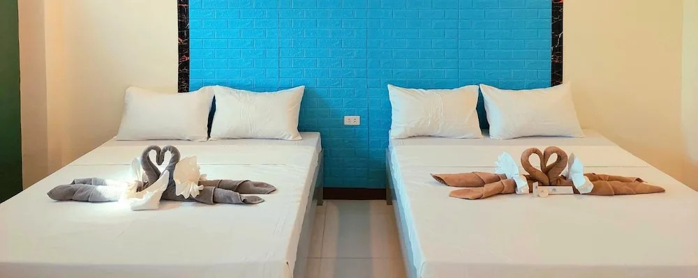 Sweet Mermaids Hotel and Restobar