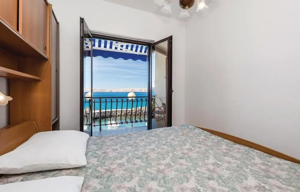 Amazing Home in Ribarica With Wifi and 2 Bedrooms