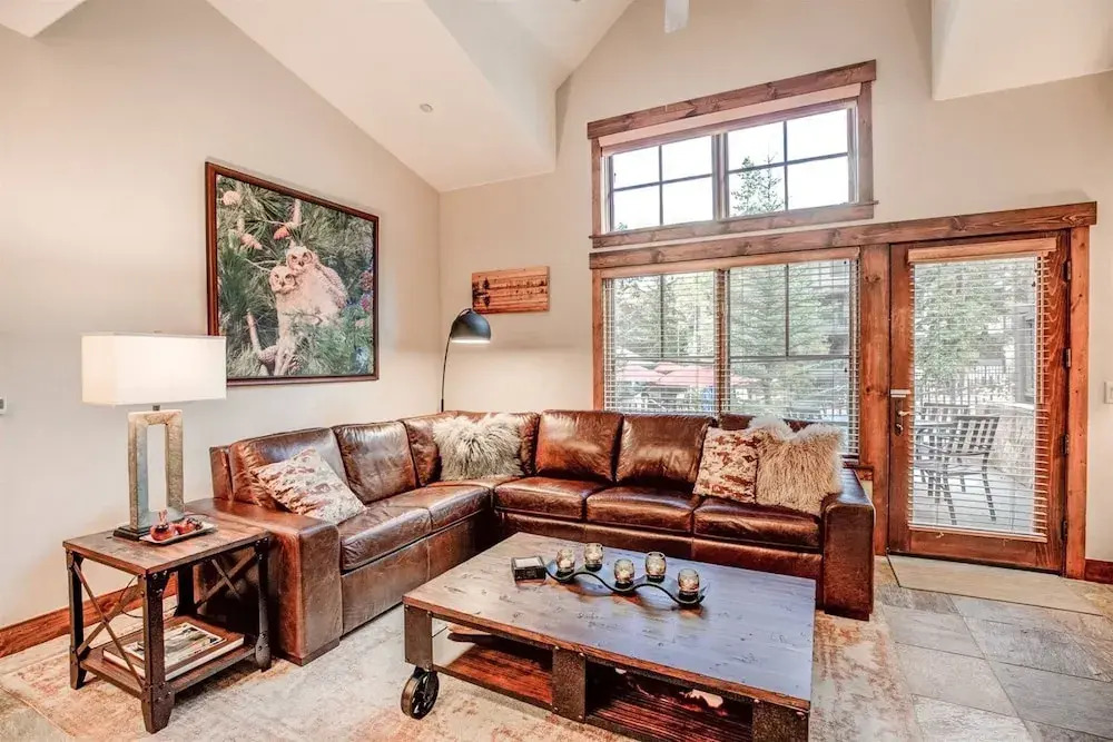Ski-in 2 Bedroom Townhome at Mountain Thunder