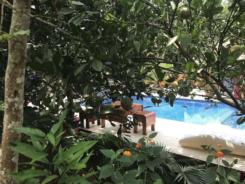 Mit Hilltop Villa