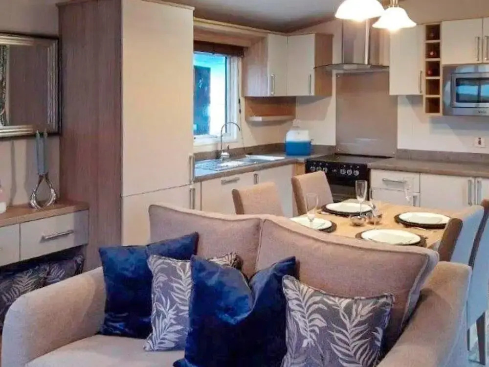 6 person holiday home in Tansøy-By Traum