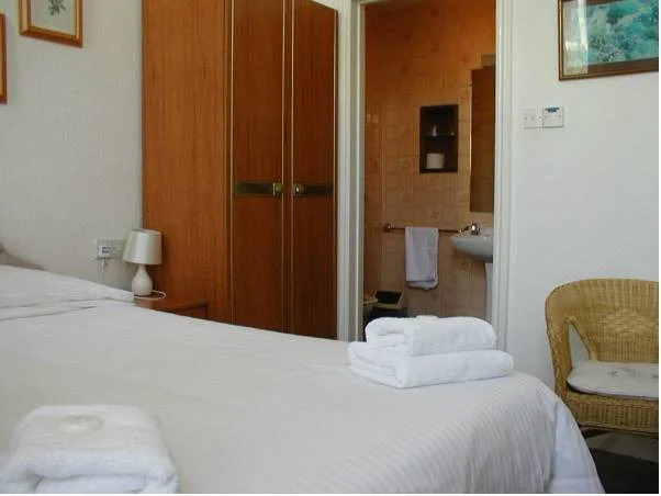 Daunceys Hotel