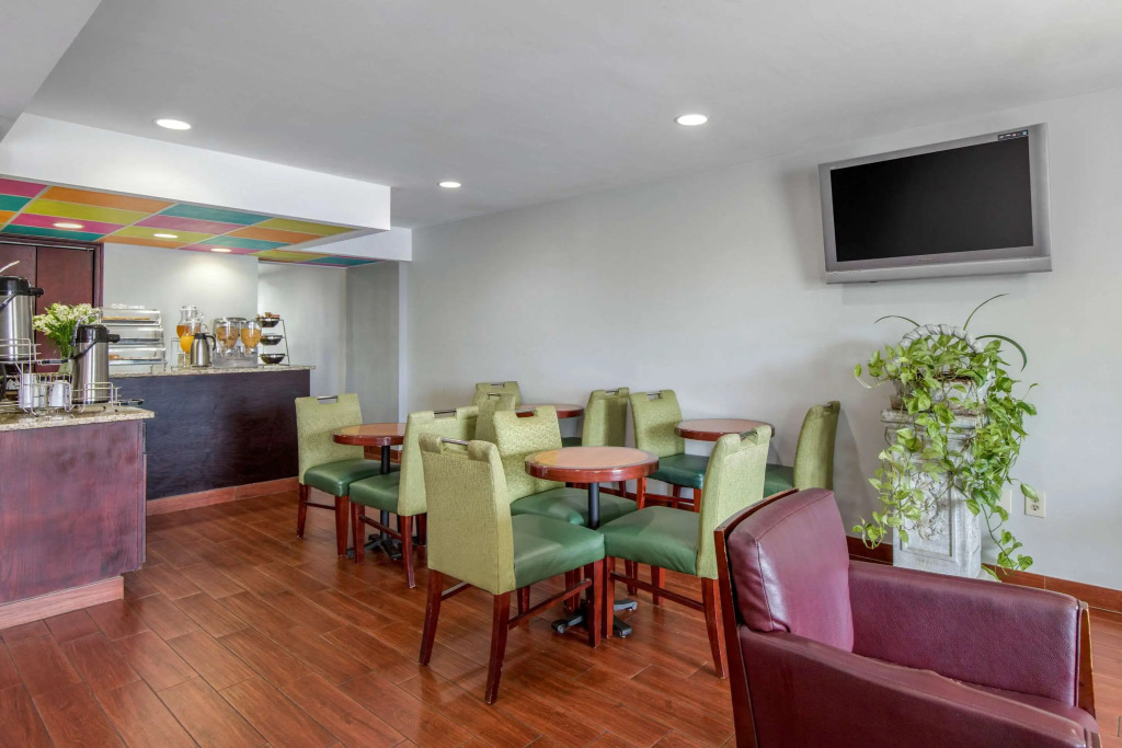 Econo Lodge Aiken Central