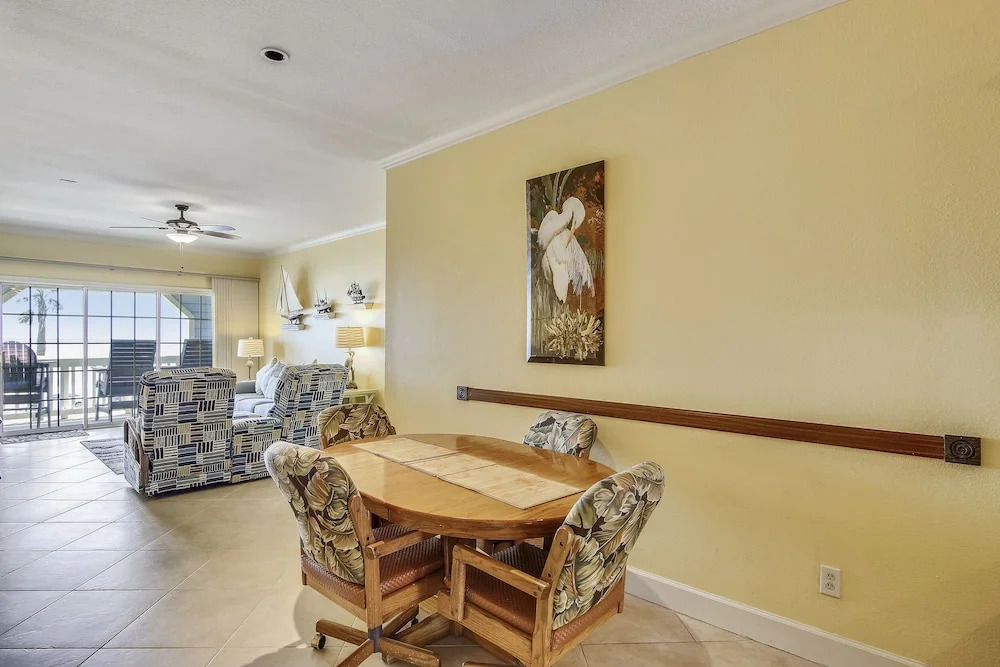 Dawn's Early Light by Ryson Vacation Rentals