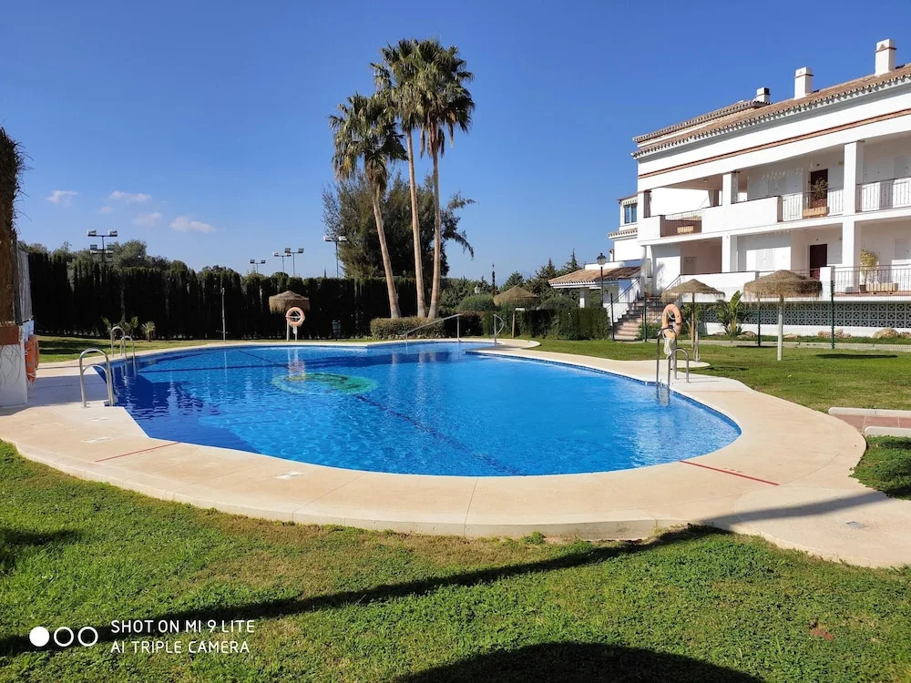Apartment with One Bedroom in Alhaurín de la Torre, with Wonderful Mountain View, Pool Access And Furnished Balcony - 20 Km From the Beach